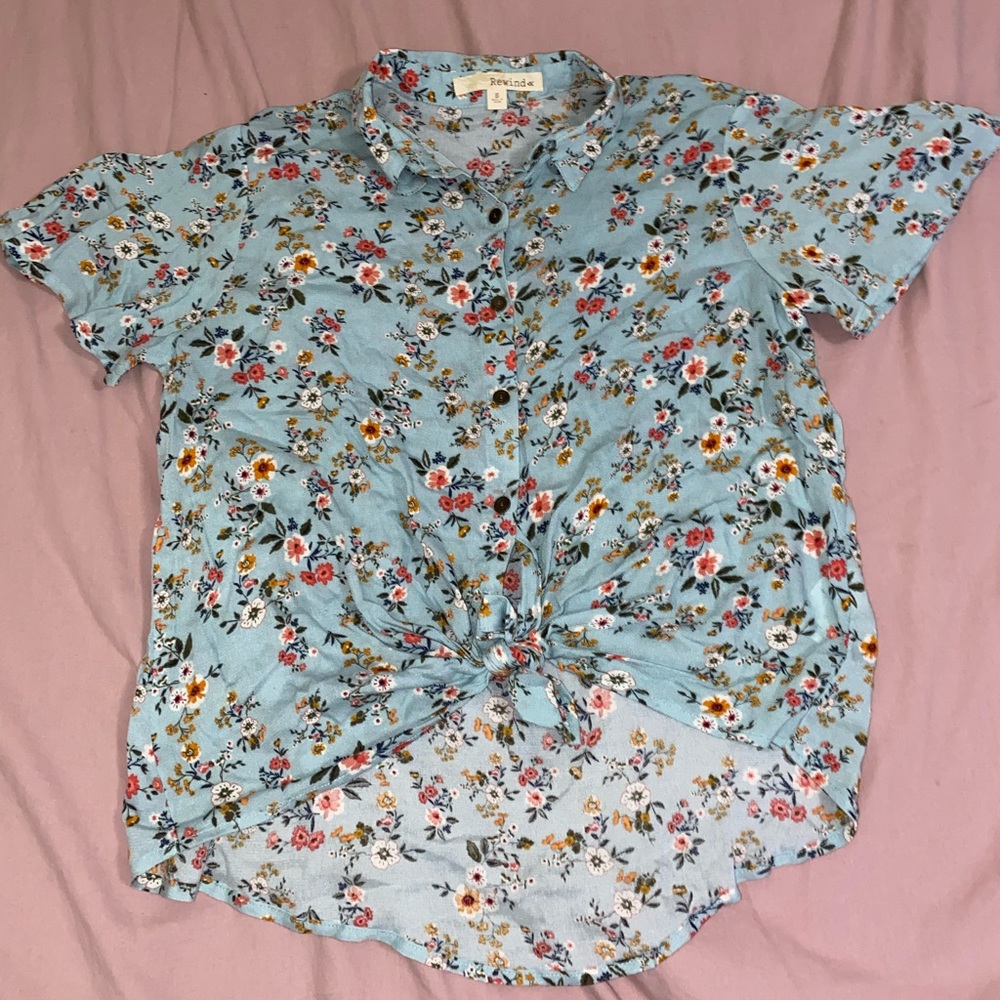 Blue Floral Notched-Collar Tie-Hem Shirt